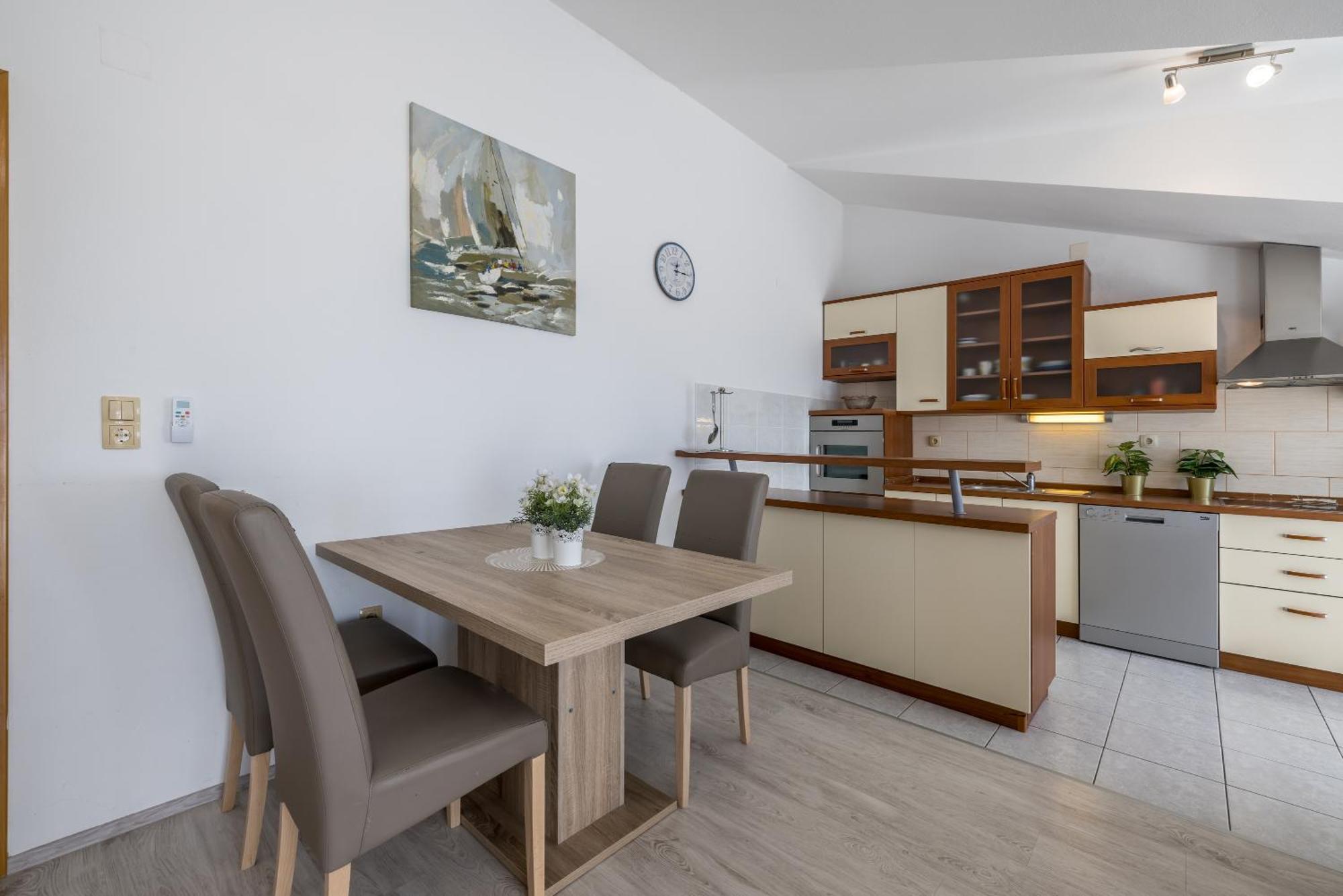 Holiday Home Krishto Трогир Экстерьер фото