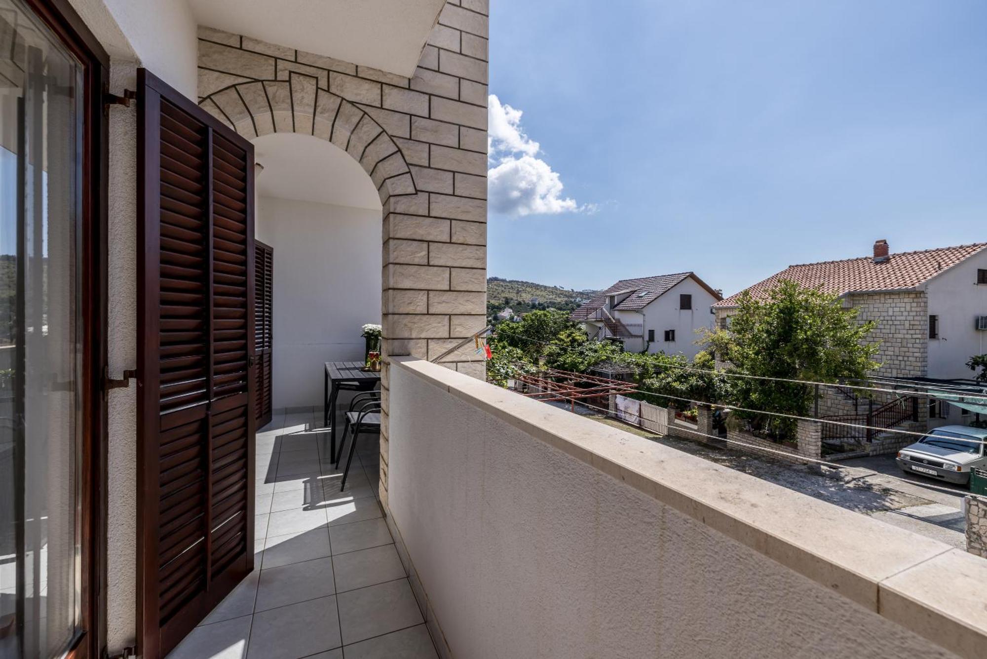 Holiday Home Krishto Трогир Экстерьер фото