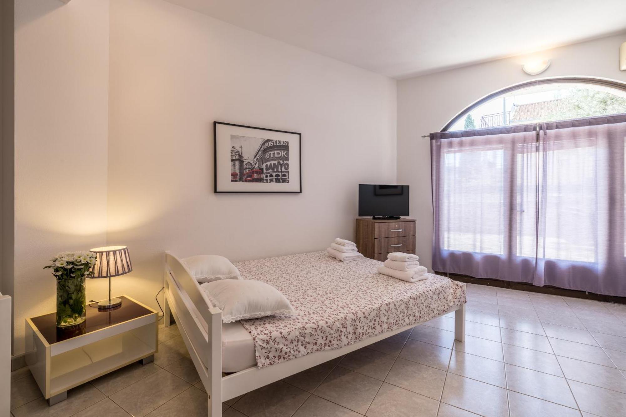 Holiday Home Krishto Трогир Экстерьер фото
