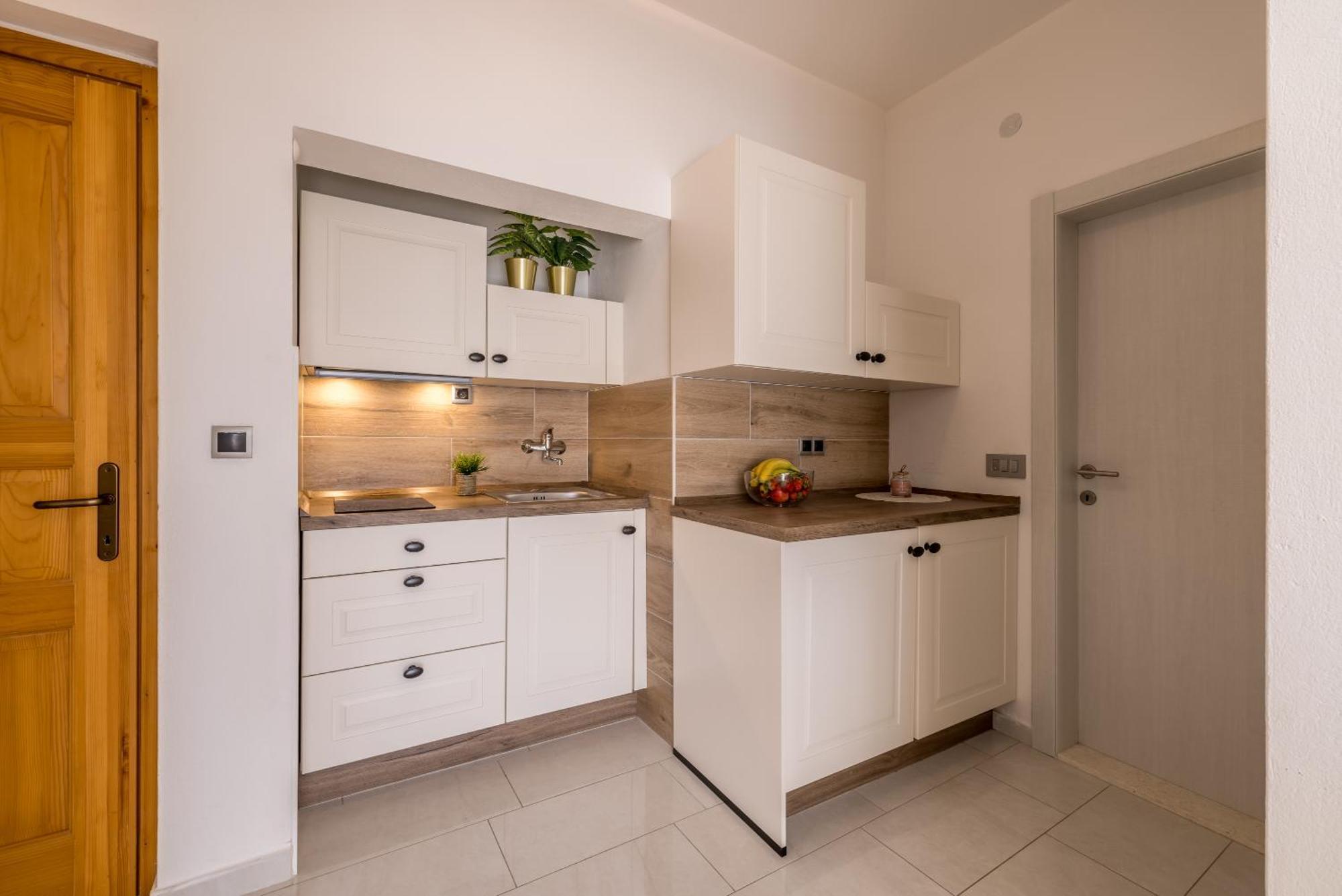 Holiday Home Krishto Трогир Экстерьер фото